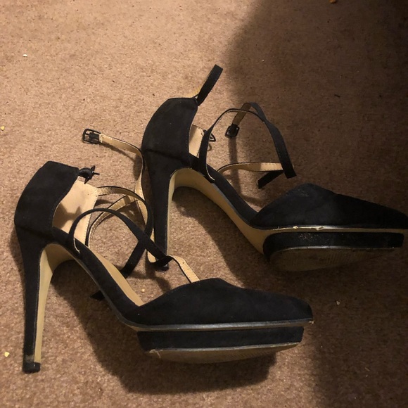 COPY - Strappy platform heels - Picture 2 of 4